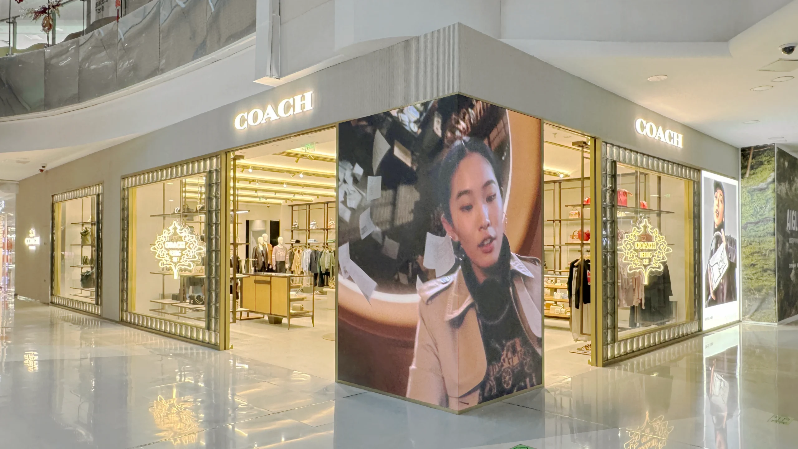 COACH BEIJING
